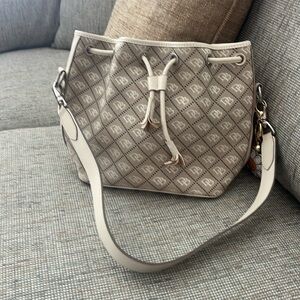 Dooney and Bourke bag